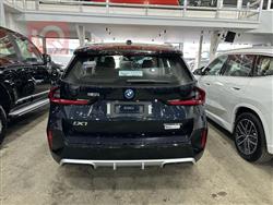 بي ام دبليو iX1